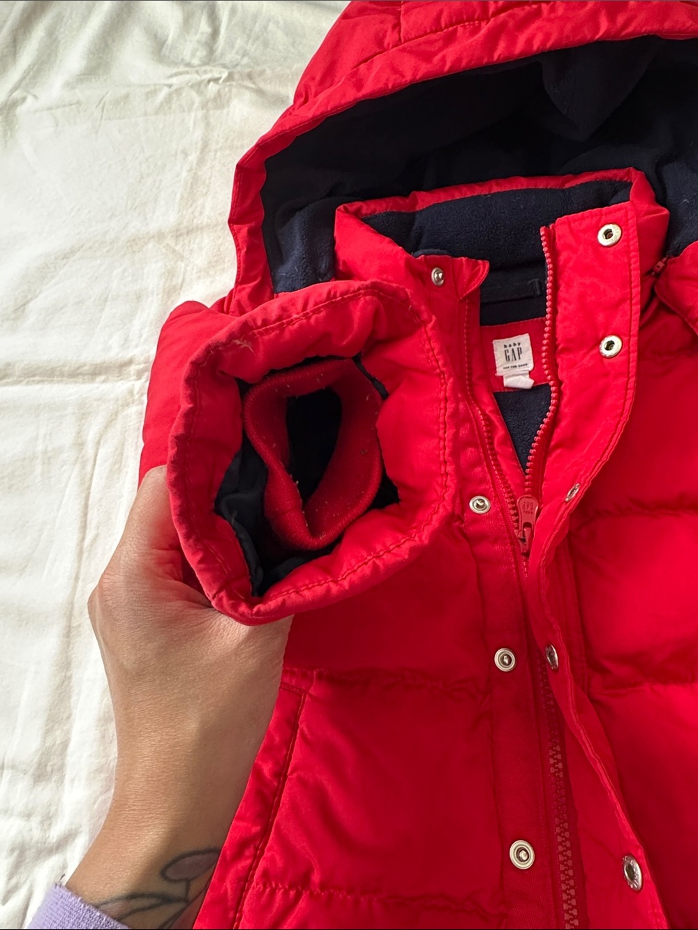 GAP Bright Red Hooded Puffer Coat for Kids - Picture 5 of 10